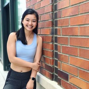 Meet your Posher, Eva